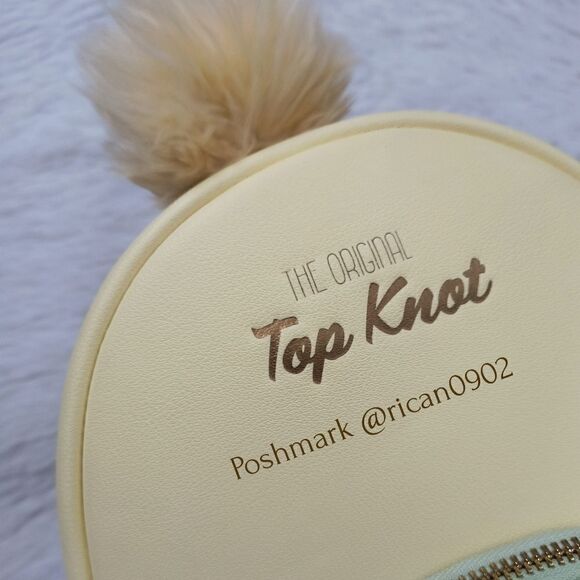 Loungefly Disney Peter Pan Tinkerbell Top Knit Mini Backpack - Picture 2 of 13